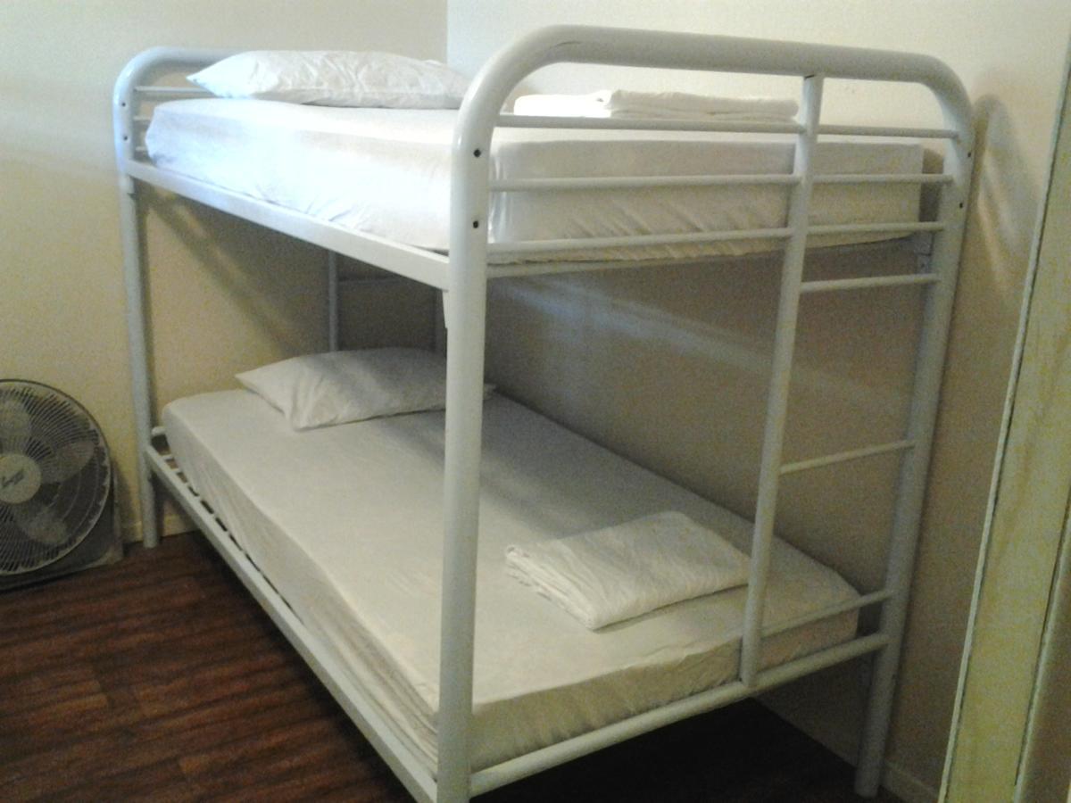 نزل Downtown Hollywood Beach Students' Dorm المظهر الخارجي الصورة